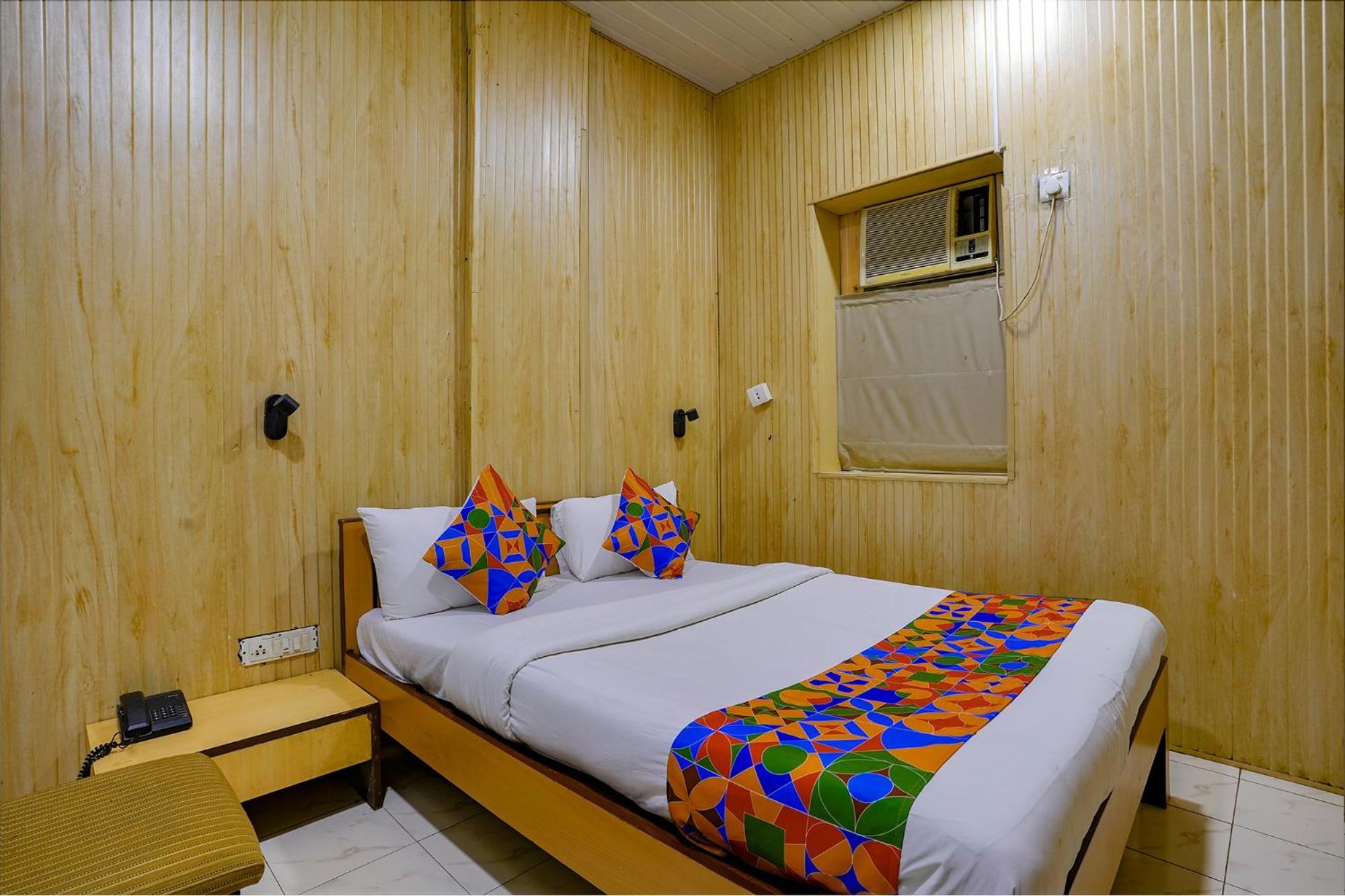 FabHotel Manas Residency Bombay Exterior foto