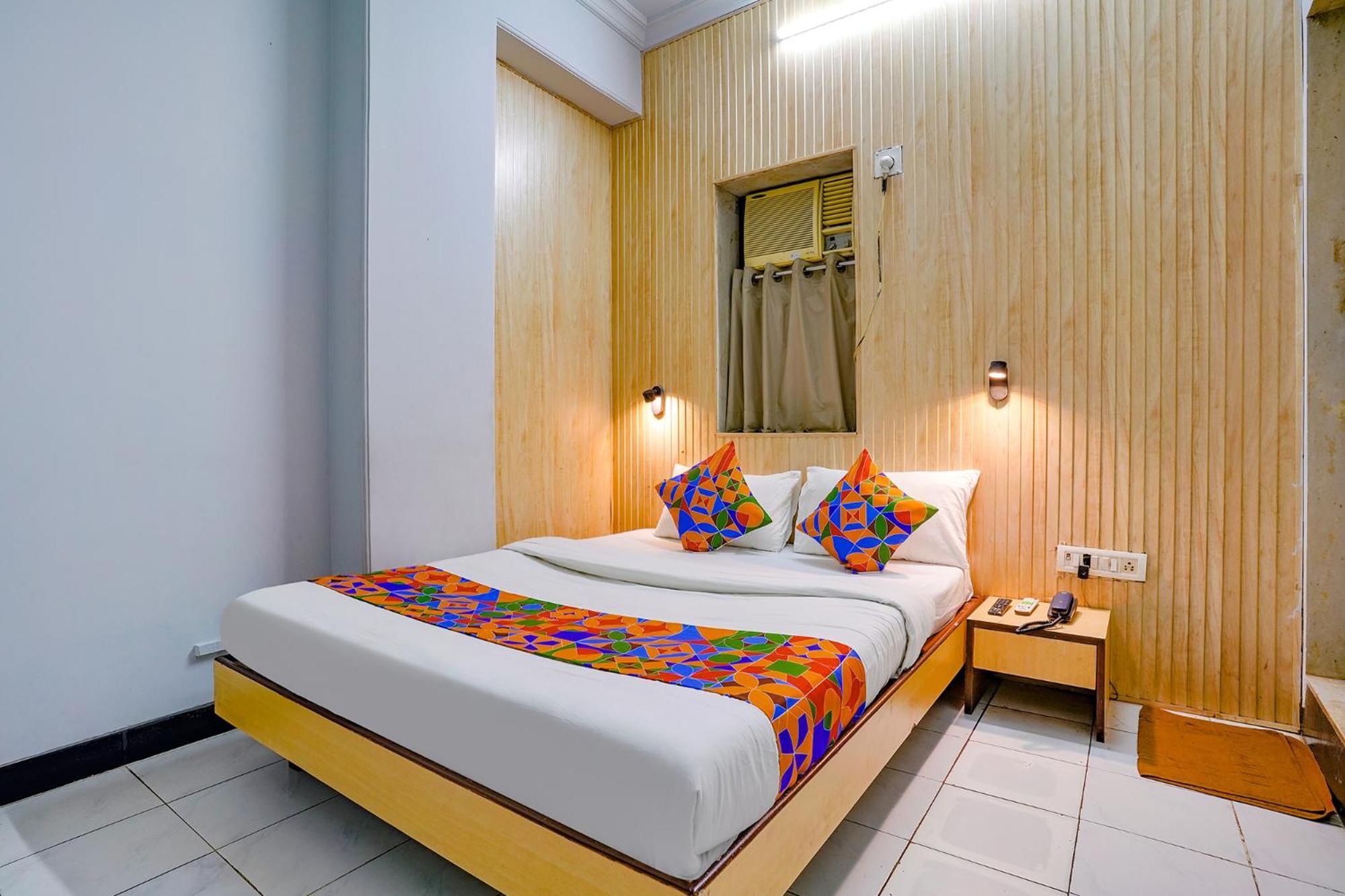 FabHotel Manas Residency Bombay Exterior foto