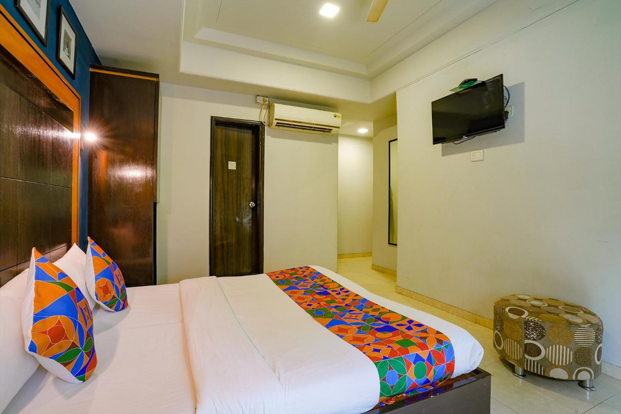 FabHotel Manas Residency Bombay Exterior foto