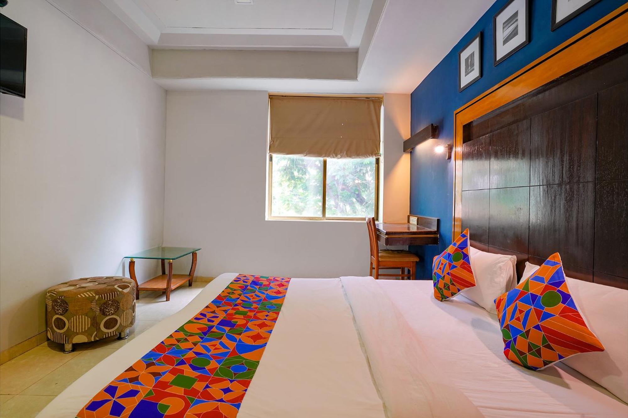 FabHotel Manas Residency Bombay Exterior foto